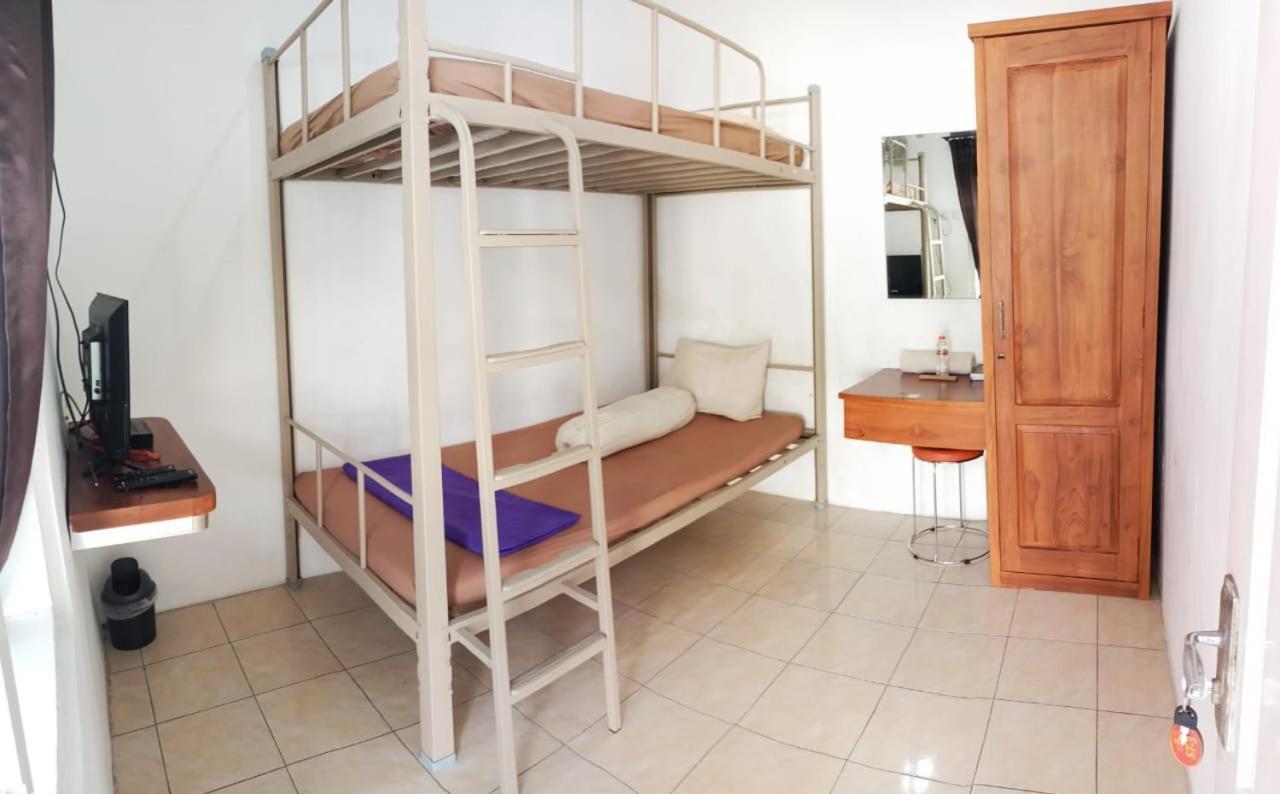 Sultan Guesthouse トゥルンガグン エクステリア 写真