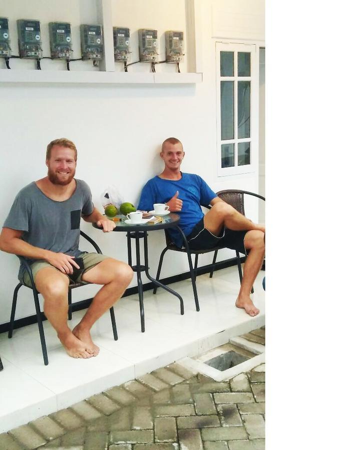 Sultan Guesthouse トゥルンガグン エクステリア 写真